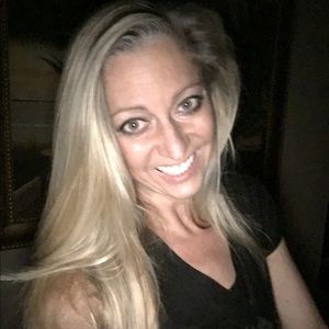 Meet your Posher, Keri